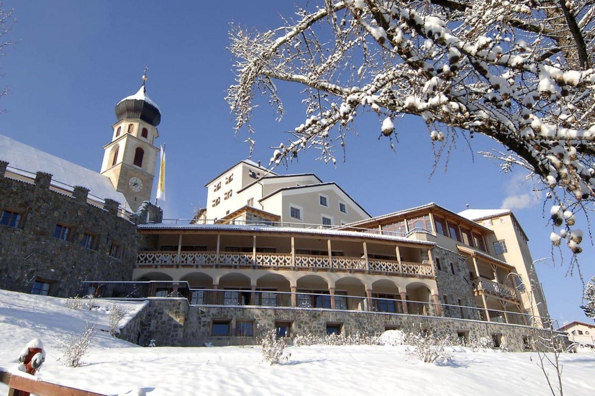 Romantik Hotel Turm Fiè Εξωτερικό φωτογραφία