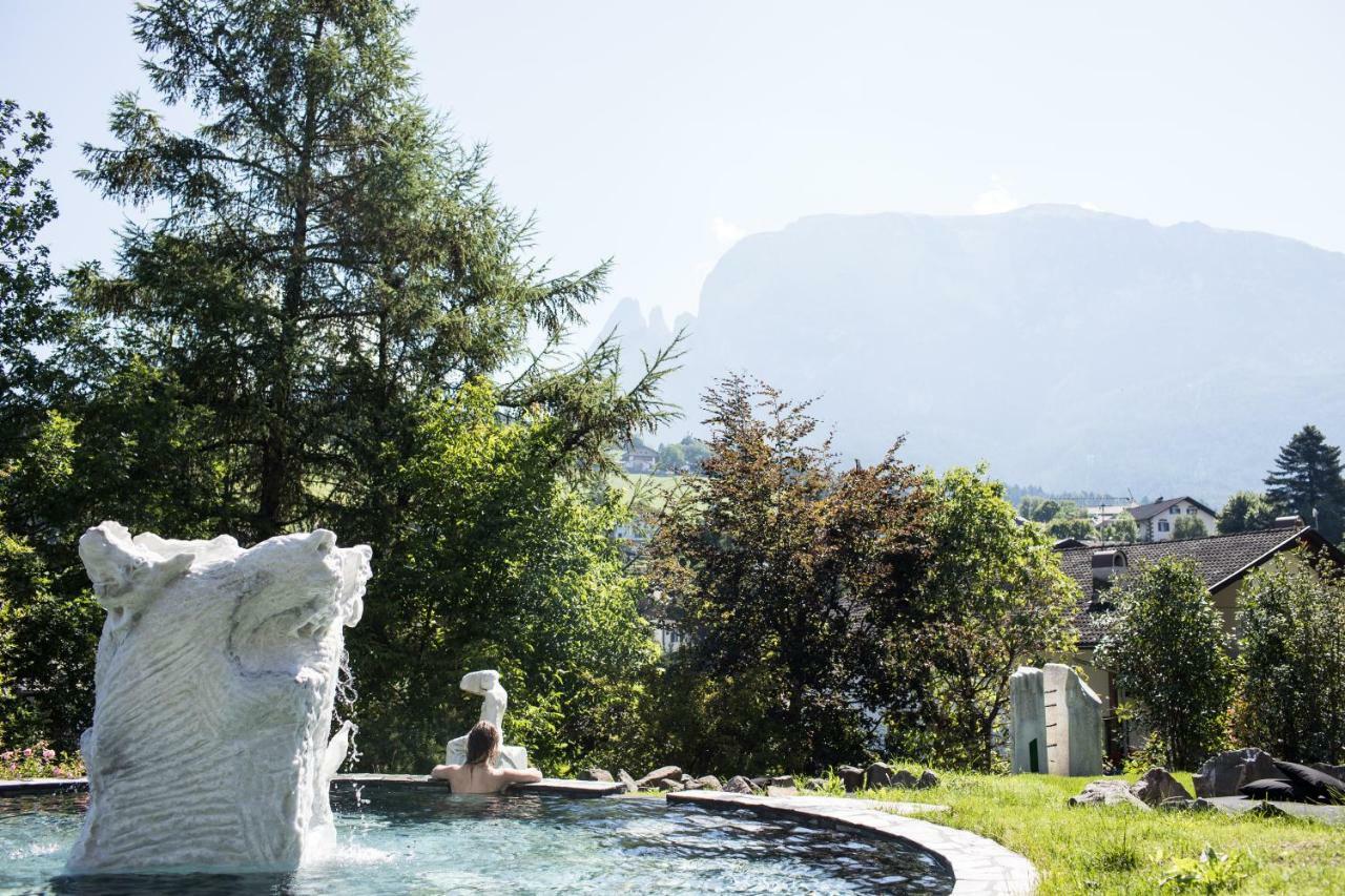 Romantik Hotel Turm Fiè Εξωτερικό φωτογραφία