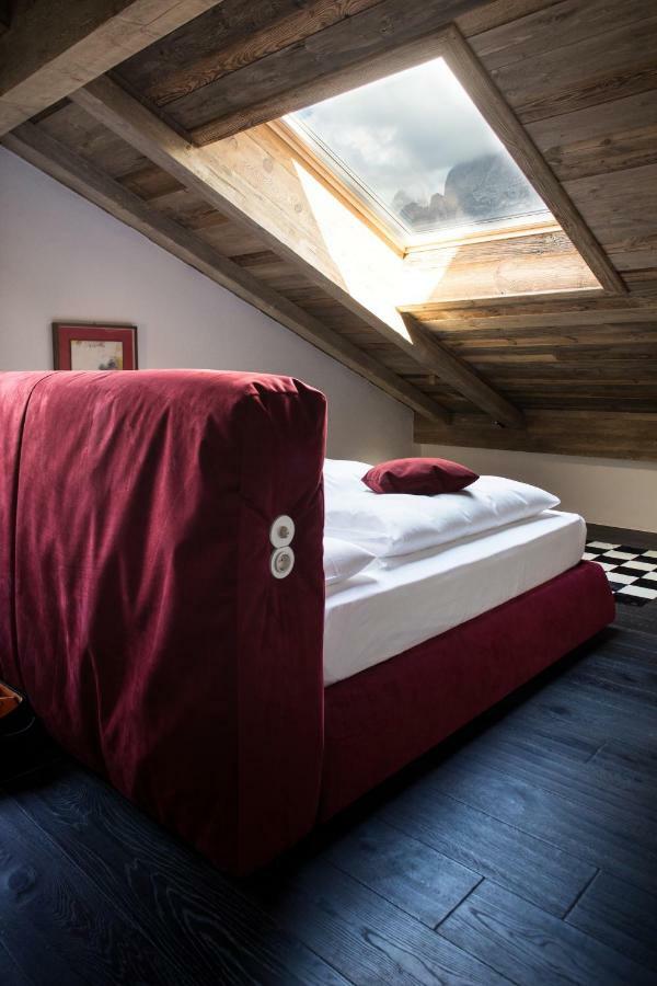 Romantik Hotel Turm Fiè Εξωτερικό φωτογραφία